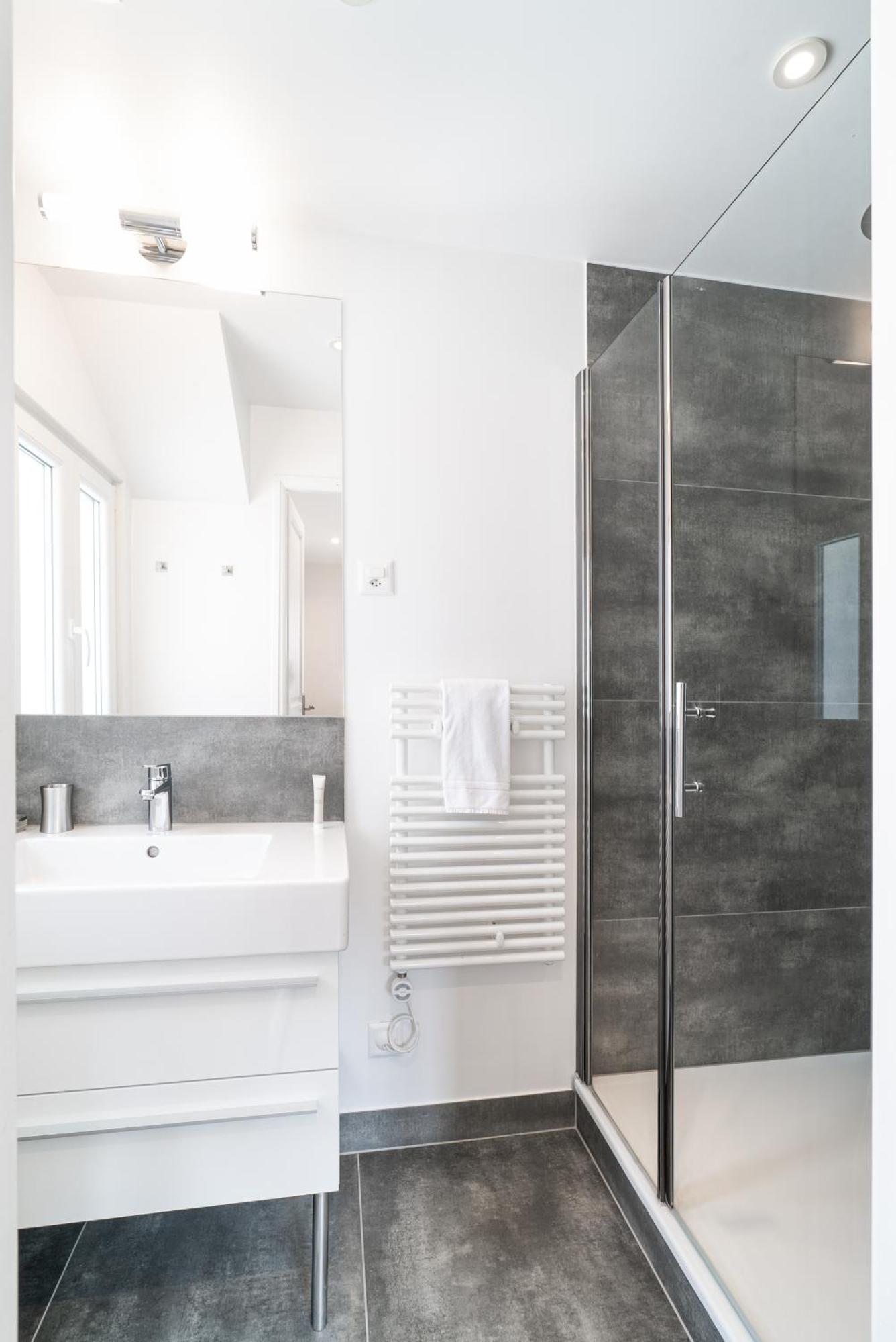 Haus Kirchplatz 4 By Zermatt Premium Apartments Екстериор снимка
